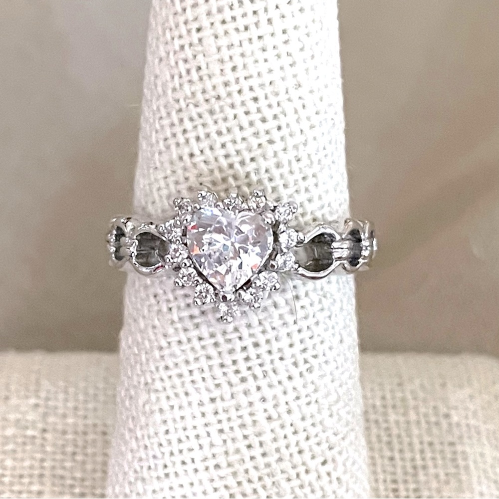 NEW White Simulated Diamond Heart Ring